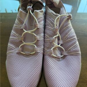 All in Motion Women's Light Purple Mesh Sneakers